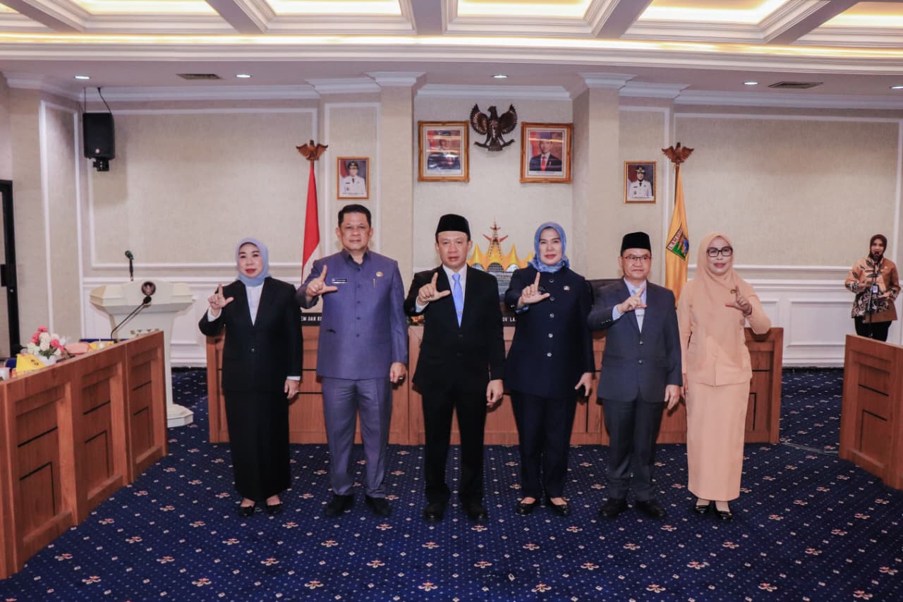 Sekdaprov Lampung Lantik Dua Pejabat Eselon II, Dorong Pembangunan Desa dan Perlindungan Perempuan-Anak